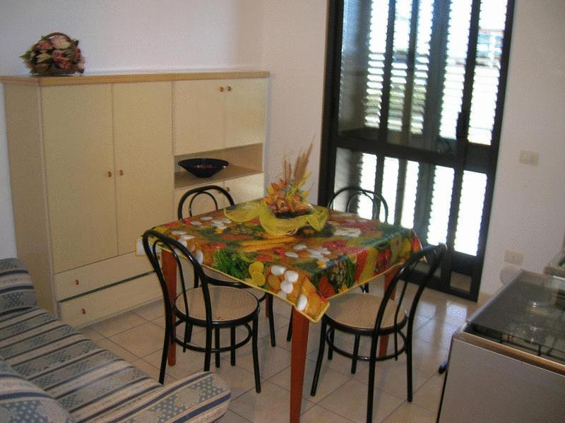 Residence Blue Sky San Foca Phòng bức ảnh